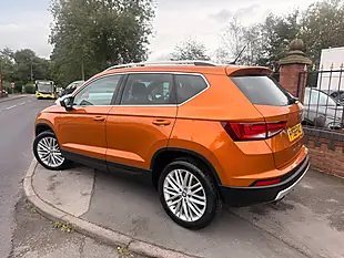 Used 2016 SEAT Ateca Xcellence Orange - Interior and Exterior details 5