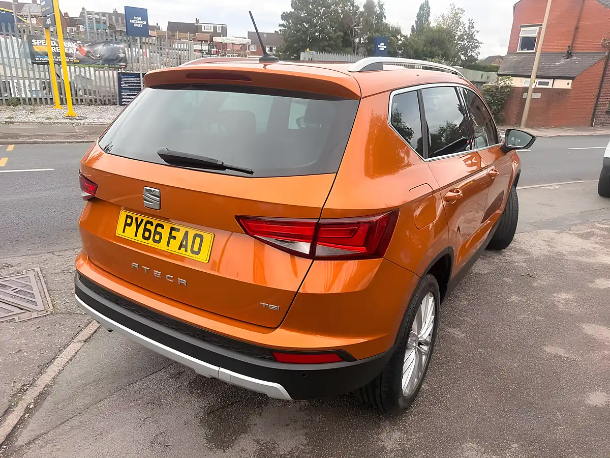 Used 2016 SEAT Ateca Xcellence Orange - Interior and Exterior details 6