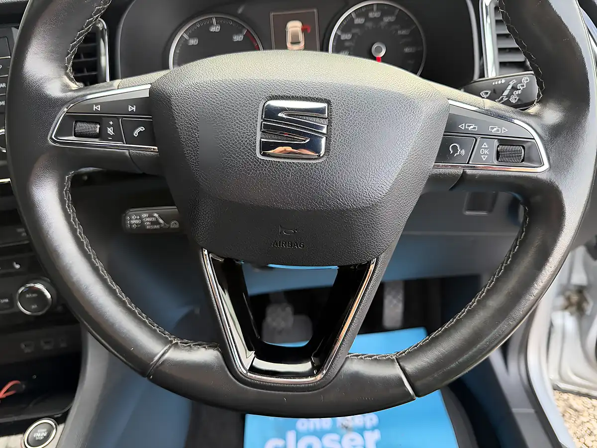Used 2016 SEAT Ateca Xcellence Silver - Interior and Exterior details 13