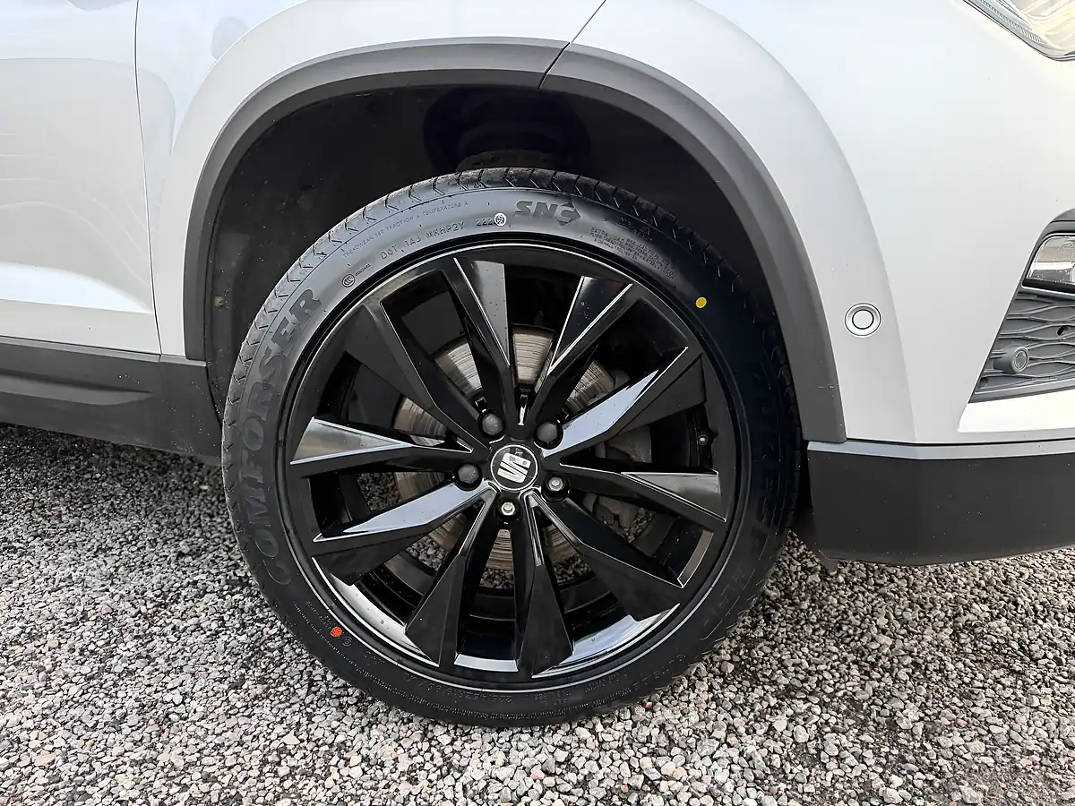 Used 2016 SEAT Ateca Xcellence Silver - Interior and Exterior details 3