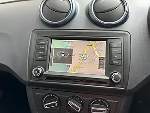 Used 2016 SEAT Ibiza Connect Emocion Red - Interior and Exterior details 12