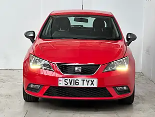 Used 2016 SEAT Ibiza Connect Emocion Red - Interior and Exterior details 2
