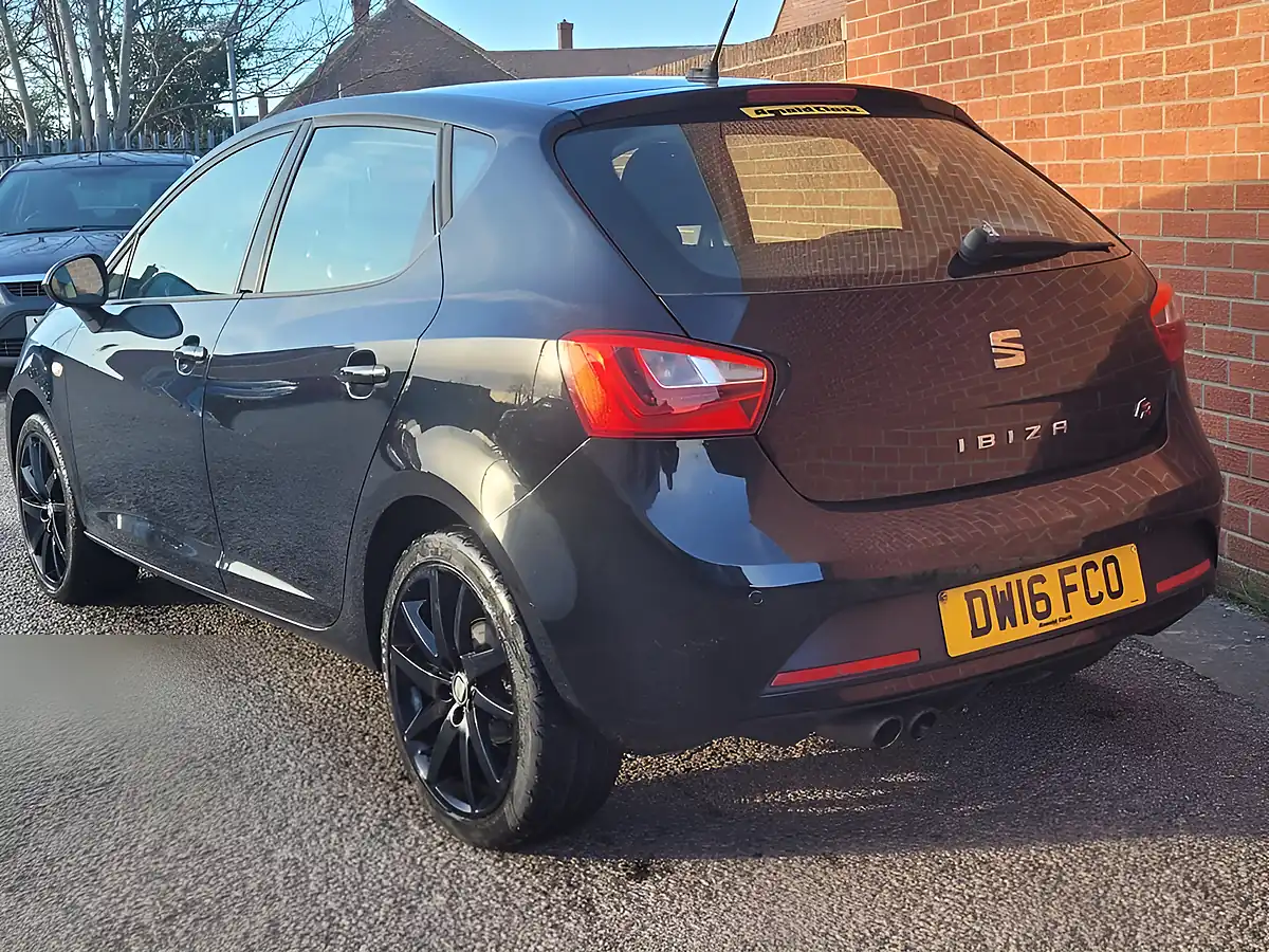 Used 2016 SEAT Ibiza Fr Black - Interior and Exterior details 3