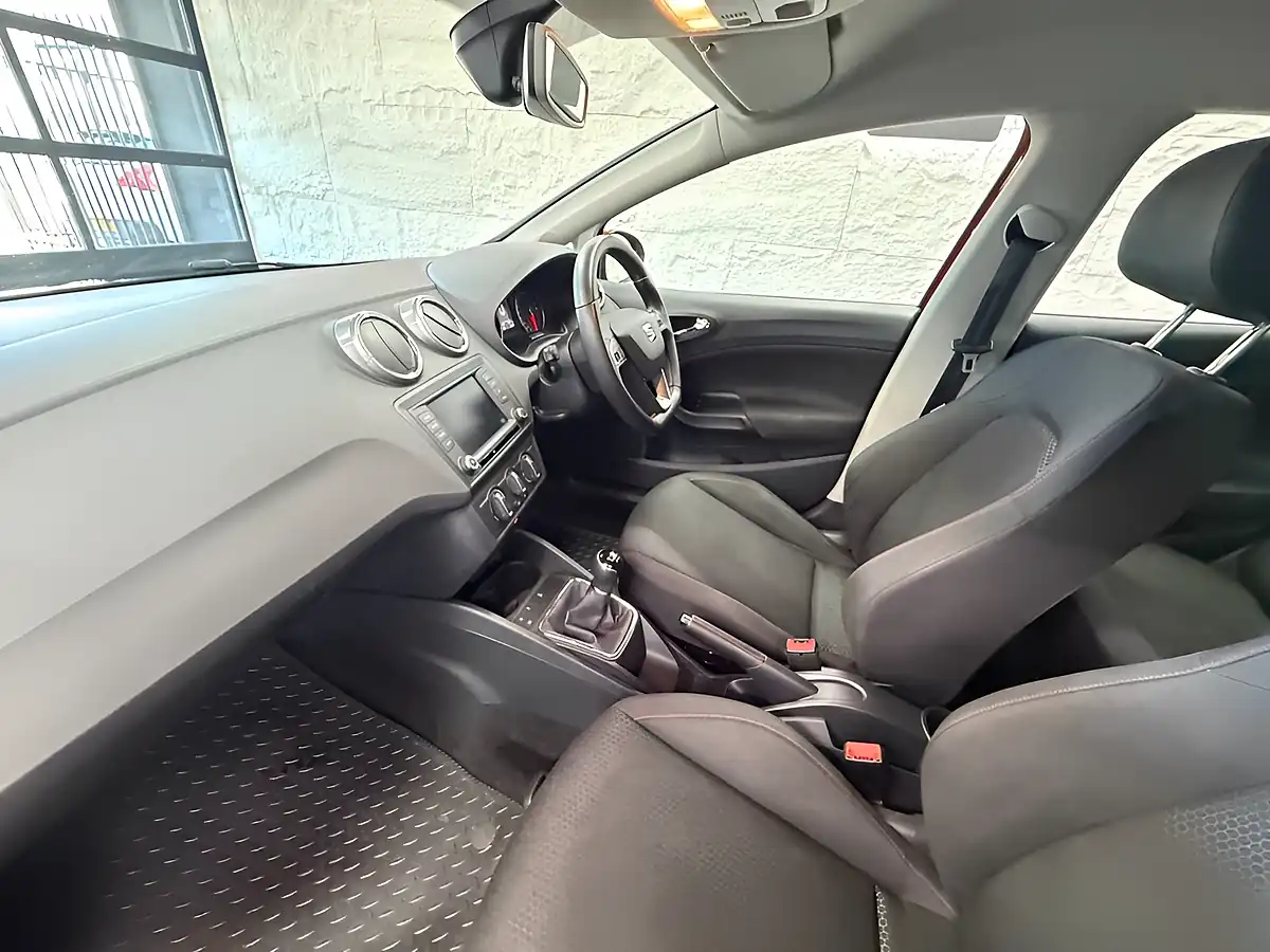 Used 2016 SEAT Ibiza Fr Emocion Red - Interior and Exterior details 11