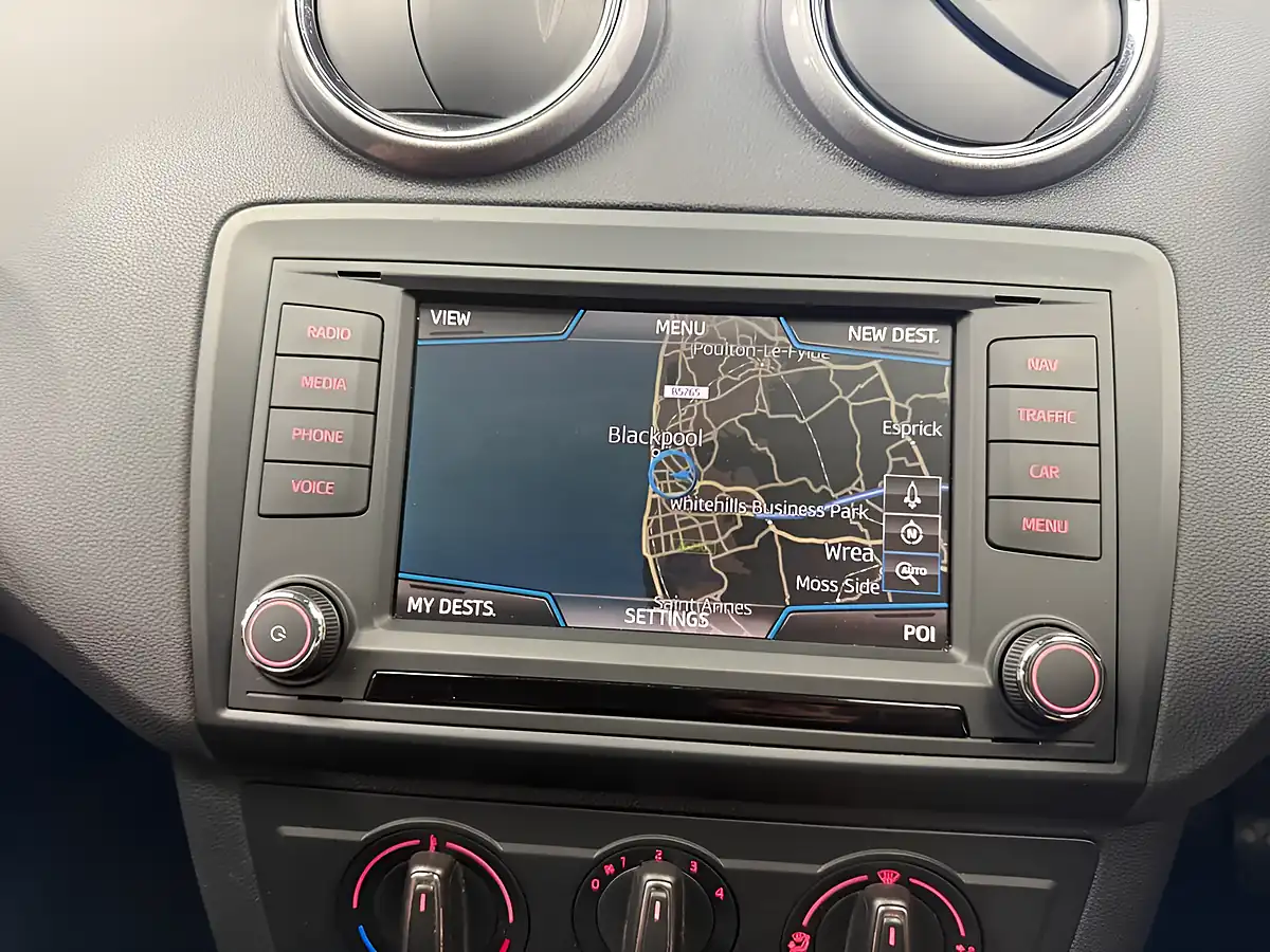 Used 2016 SEAT Ibiza Fr Emocion Red - Interior and Exterior details 19