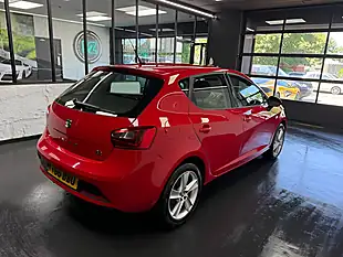 Used 2016 SEAT Ibiza Fr Emocion Red - Interior and Exterior details 7
