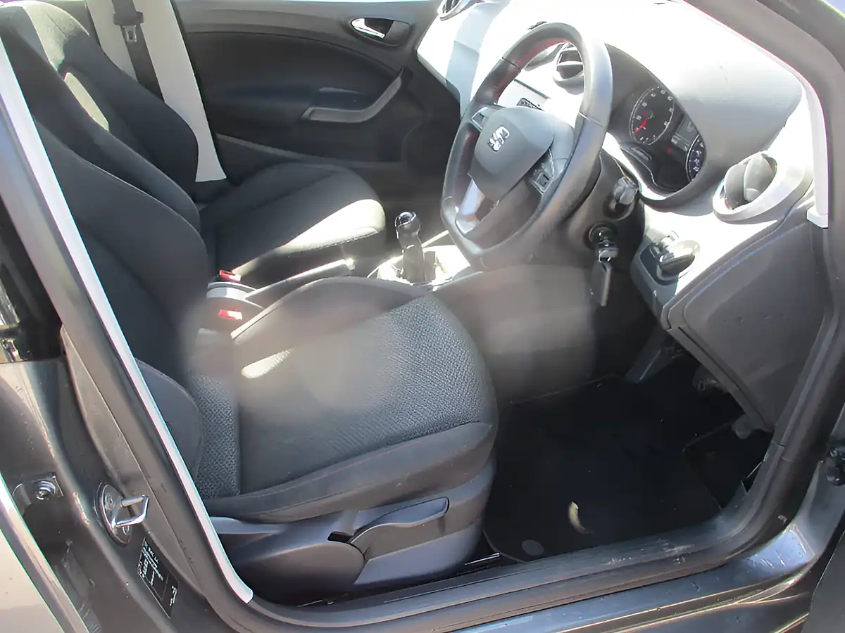 Used 2016 SEAT Ibiza Fr Grey - Interior and Exterior details 10