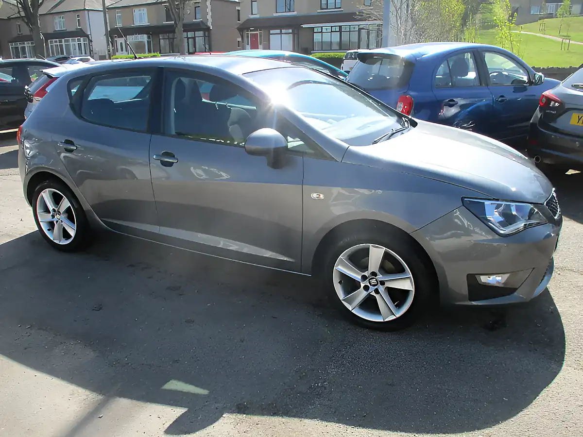 Used 2016 SEAT Ibiza Fr Grey - Interior and Exterior details 4