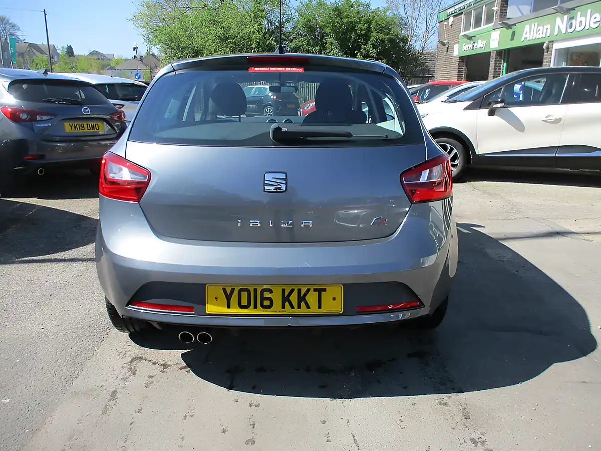 Used 2016 SEAT Ibiza Fr Grey - Interior and Exterior details 7