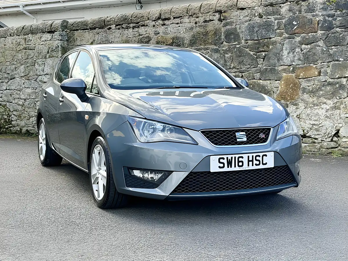 Used 2016 SEAT Ibiza Fr Grey - Interior and Exterior details 10
