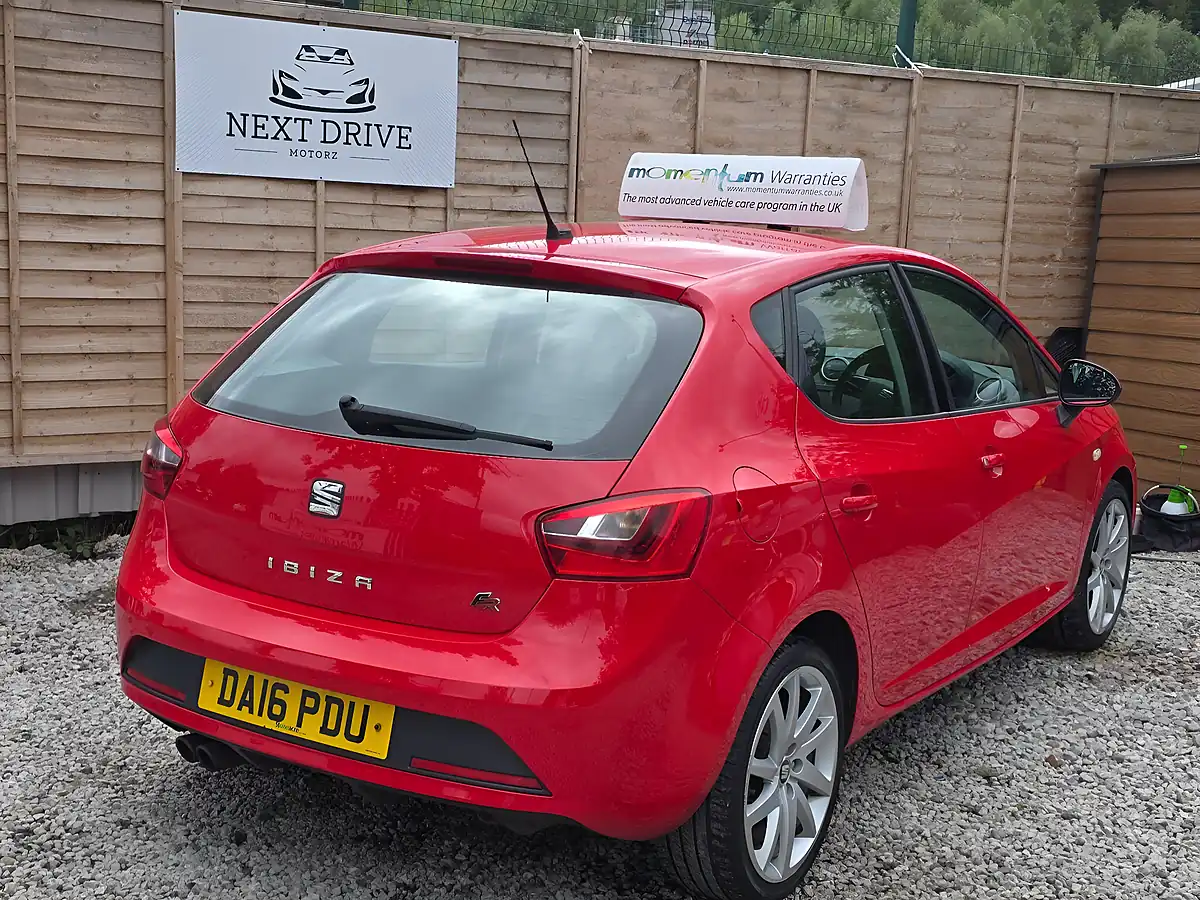 Used 2016 SEAT Ibiza Fr Red - Interior and Exterior details 5