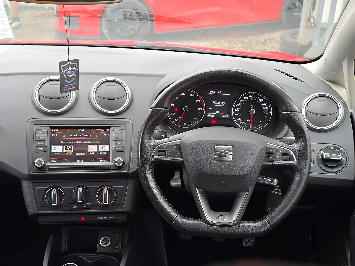 Used 2016 SEAT Ibiza Fr Red - Interior and Exterior details 8