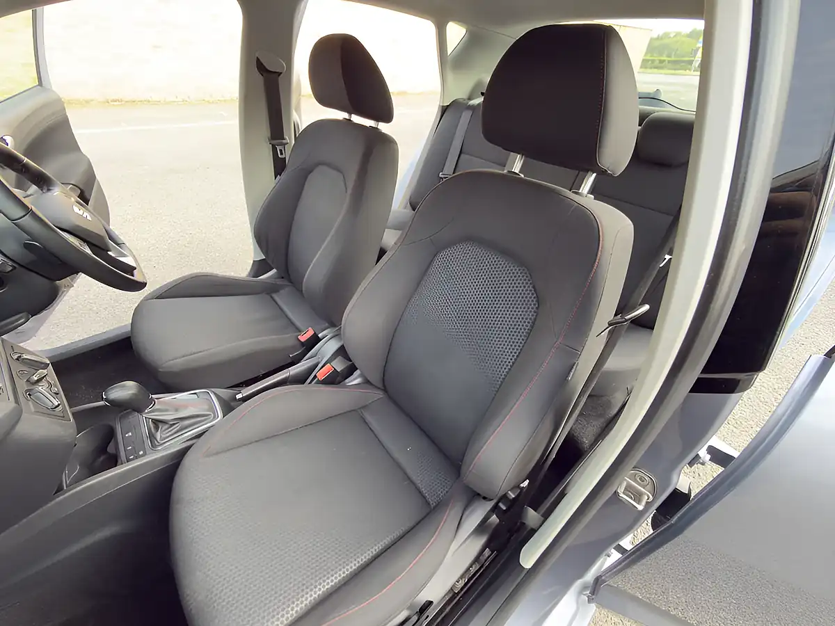 Used 2016 SEAT Ibiza Fr Silver - Interior and Exterior details 10