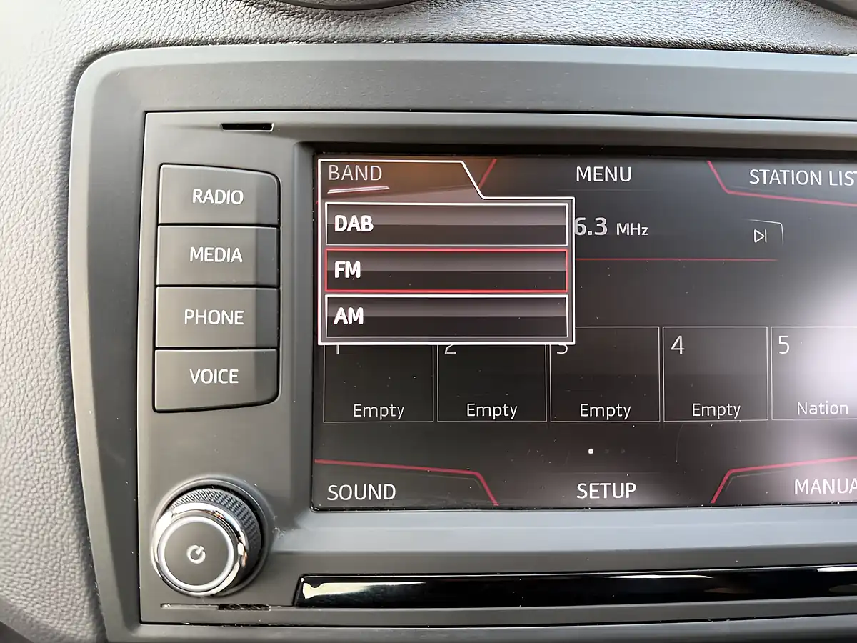 Used 2016 SEAT Ibiza Fr Silver - Interior and Exterior details 13