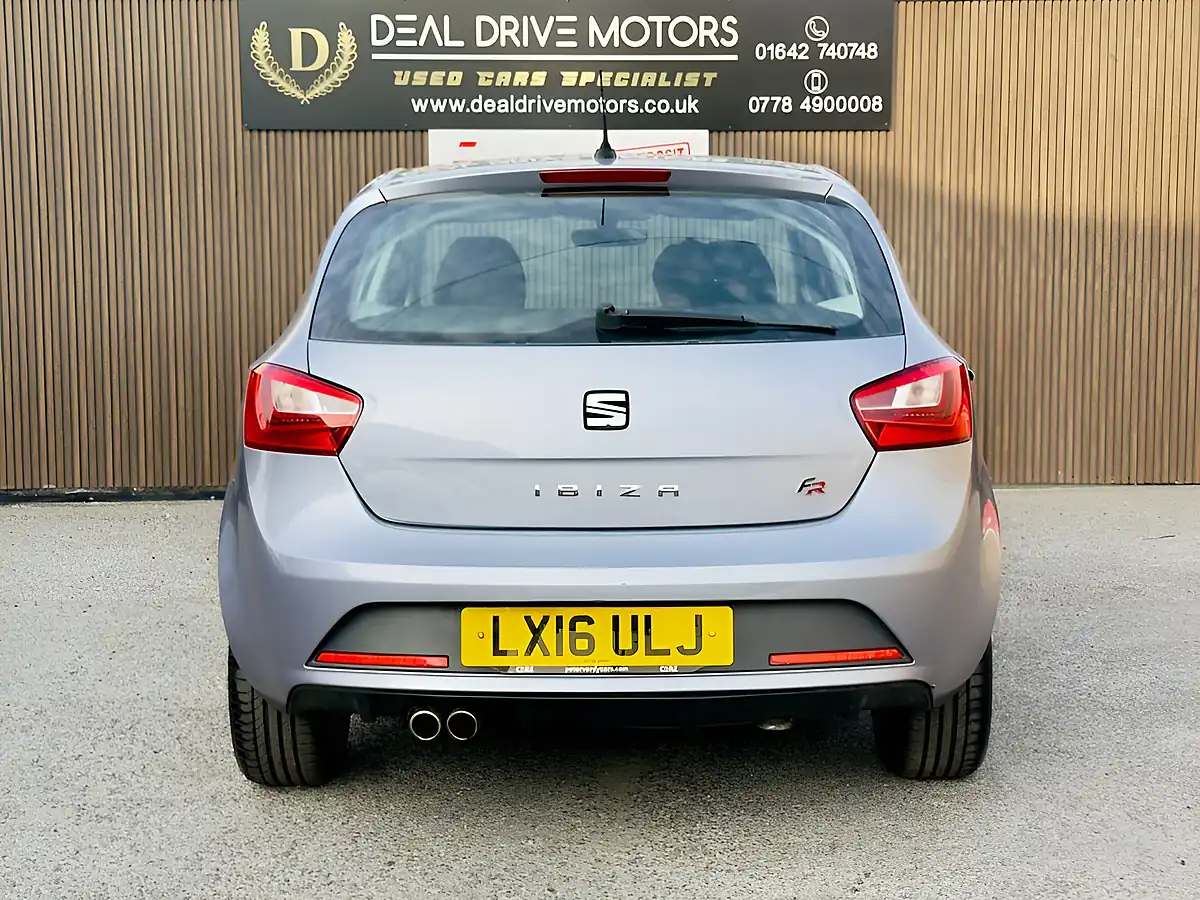 Used 2016 SEAT Ibiza Fr Silver - Interior and Exterior details 6