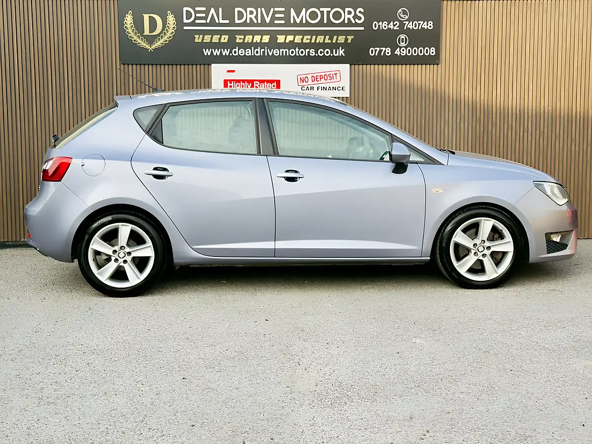 Used 2016 SEAT Ibiza Fr Silver - Interior and Exterior details 8