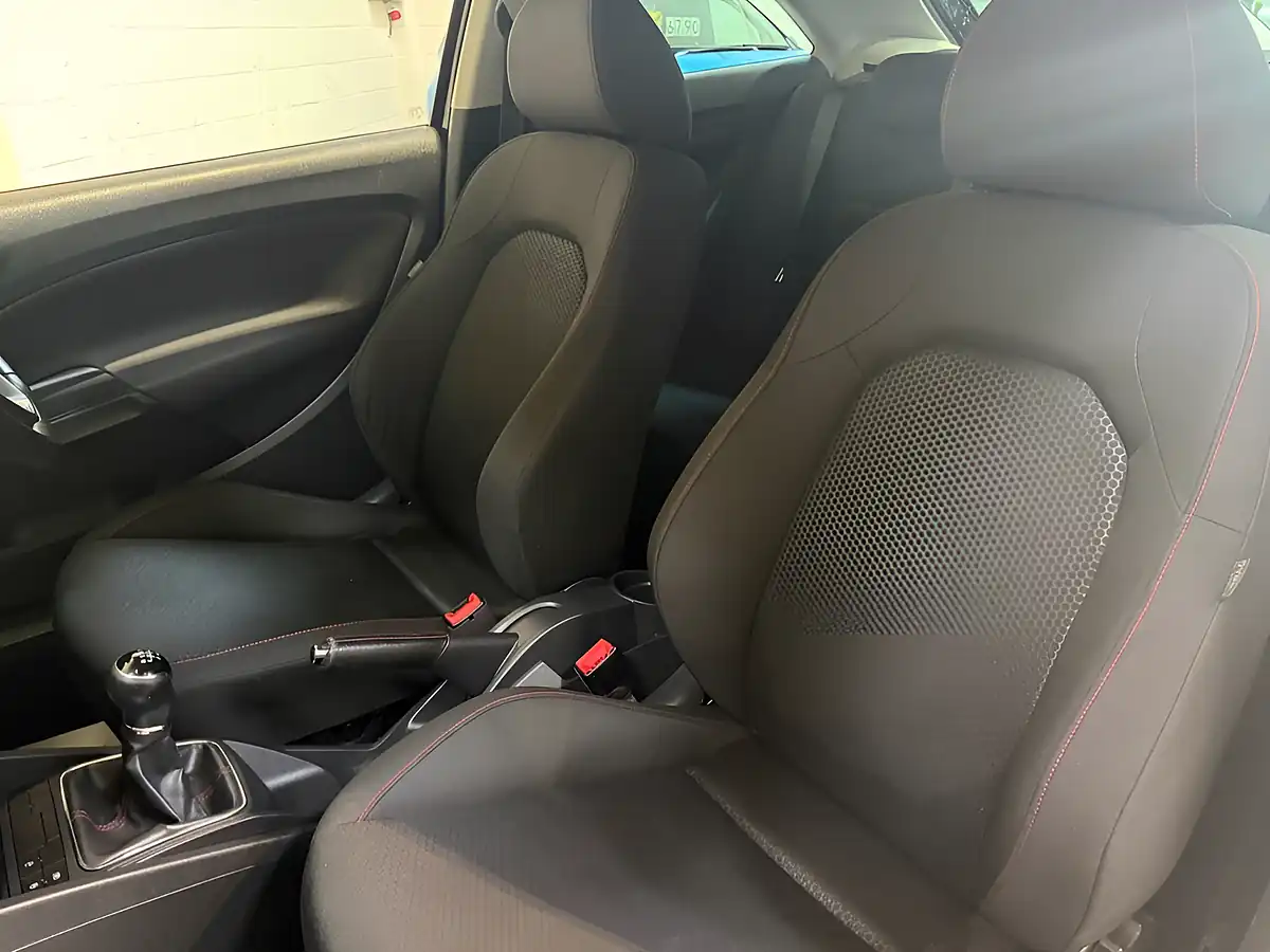 Used 2016 SEAT Ibiza Fr Sport Coupe Black - Interior and Exterior details 12