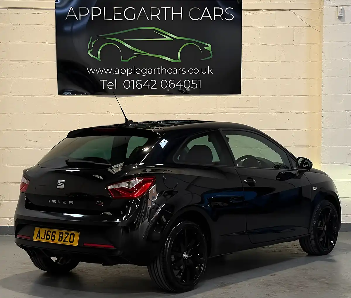 Used 2016 SEAT Ibiza Fr Sport Coupe Black - Interior and Exterior details 3