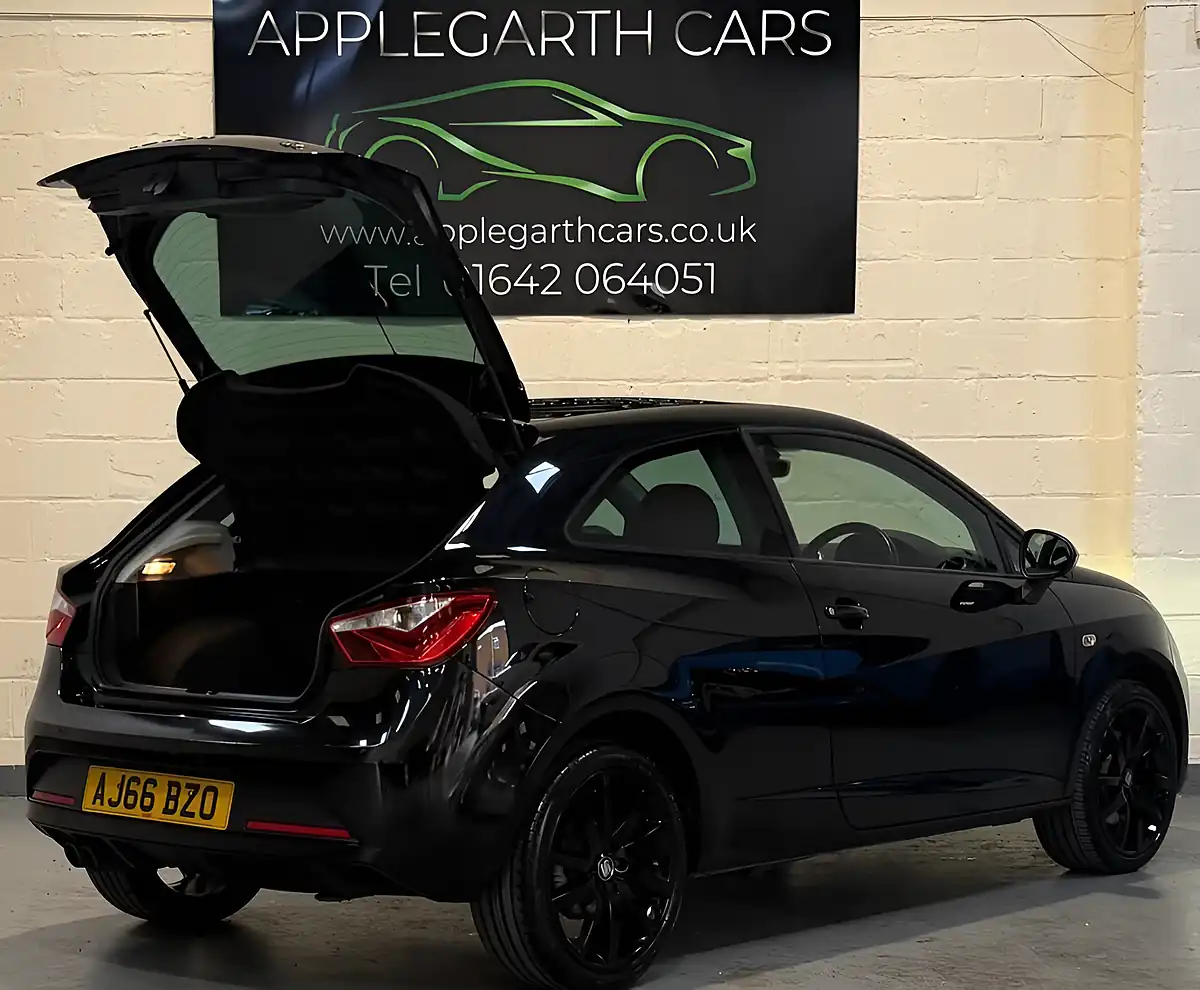 Used 2016 SEAT Ibiza Fr Sport Coupe Black - Interior and Exterior details 4