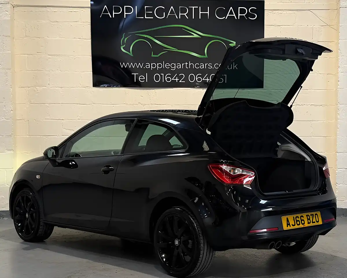 Used 2016 SEAT Ibiza Fr Sport Coupe Black - Interior and Exterior details 6