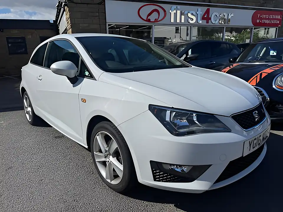 Used 2016 SEAT Ibiza Fr Technology White - Front View