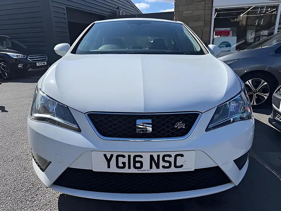 Used 2016 SEAT Ibiza Fr Technology White - Interior and Exterior details 2