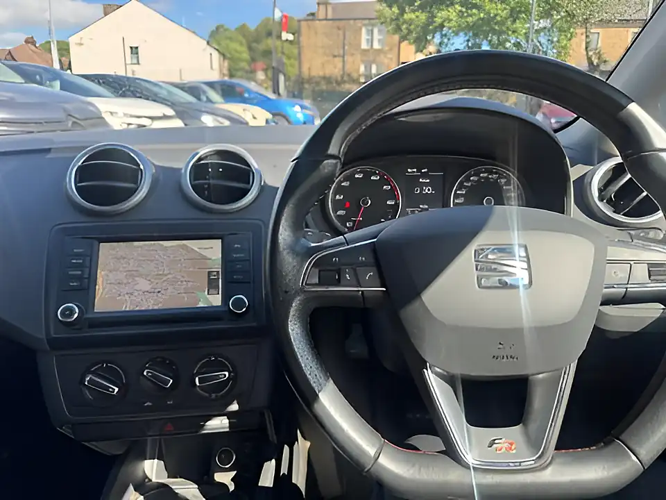 Used 2016 SEAT Ibiza Fr Technology White - Interior and Exterior details 7