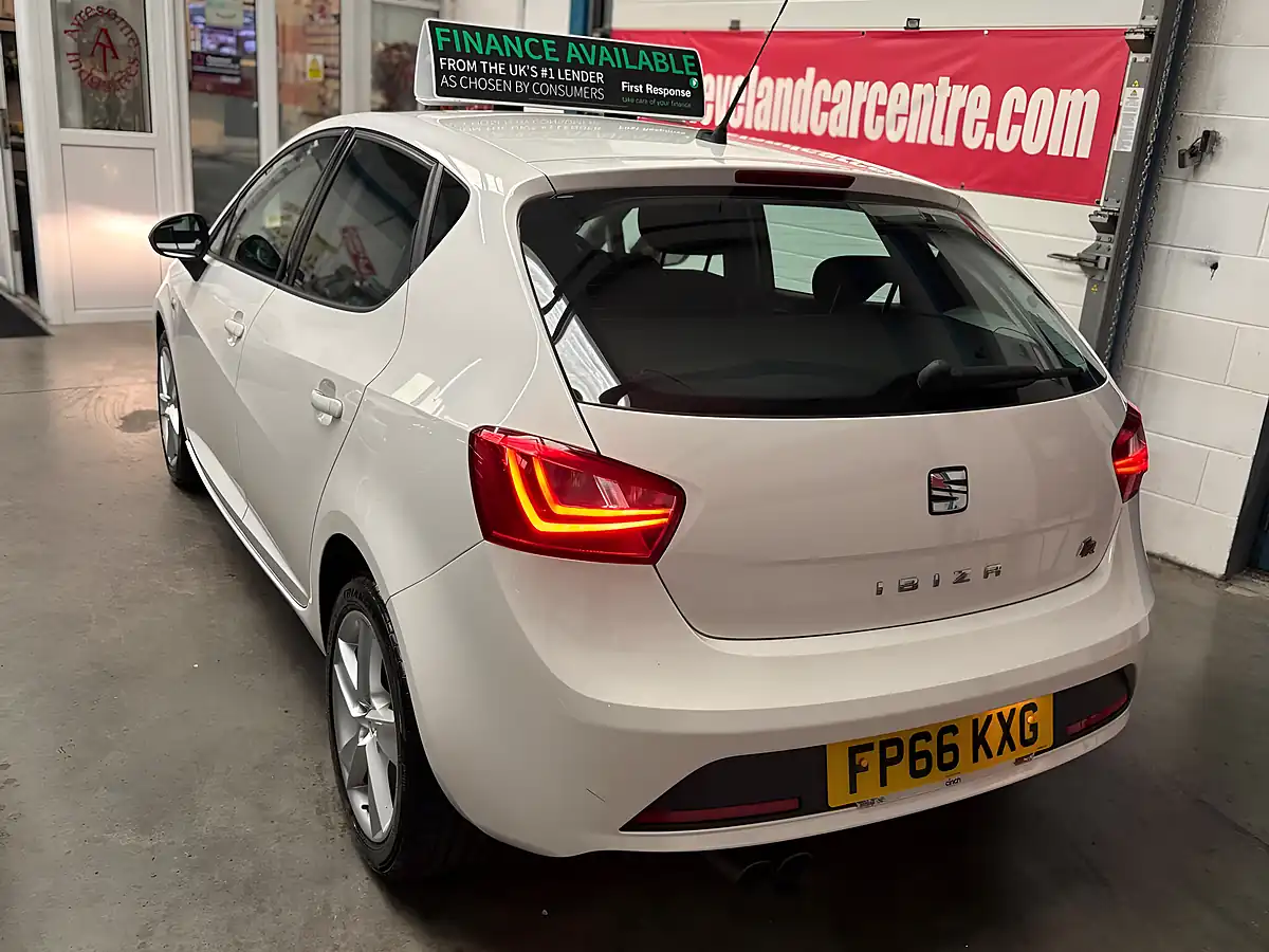 Used 2016 SEAT Ibiza Fr White - Interior and Exterior details 7