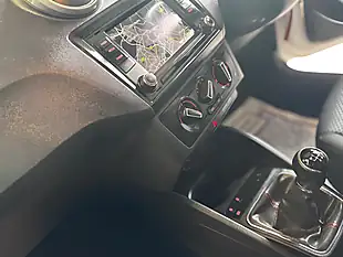 Used 2016 SEAT Ibiza Fr White - Interior and Exterior details 9