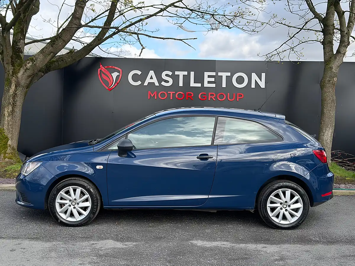 Used 2016 SEAT Ibiza Sol Sport Coupe Blue - Interior and Exterior details 10