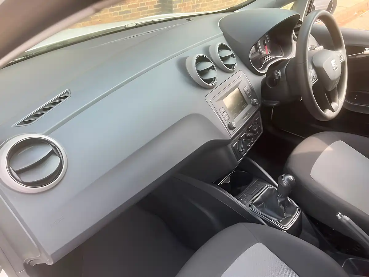 Used 2016 SEAT Ibiza Sol White - Interior and Exterior details 12