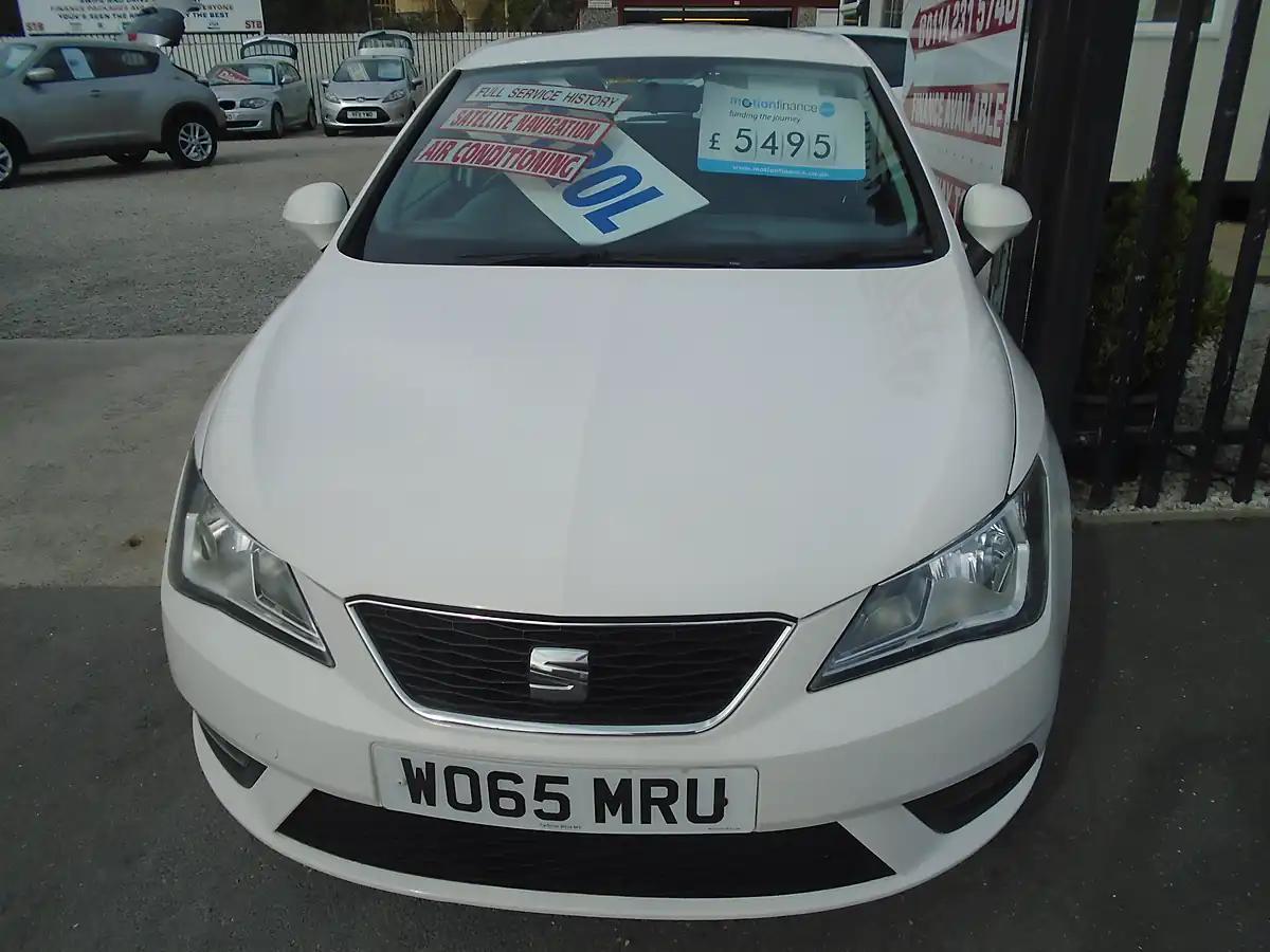 Used 2016 SEAT Ibiza Toca White - Interior and Exterior details 3