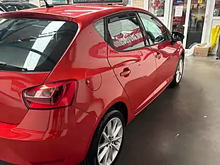Used 2016 SEAT Ibiza Vista Red - Interior and Exterior details 2