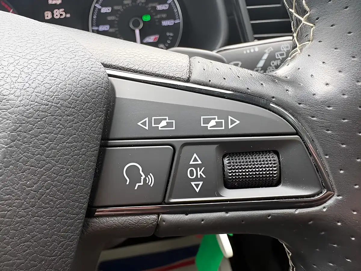 Used 2016 SEAT Leon Cupra 290 Black Grey - Interior and Exterior details 20