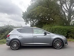 Used 2016 SEAT Leon Cupra 290 Black Grey - Interior and Exterior details 7