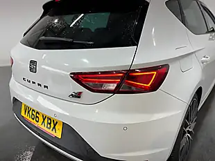 Used 2016 SEAT Leon Cupra 290 White - Interior and Exterior details 13