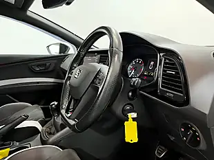 Used 2016 SEAT Leon Cupra 290 White - Interior and Exterior details 18