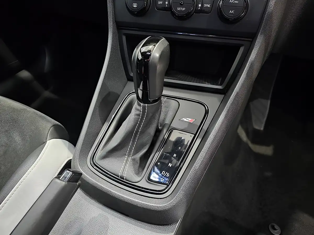 Used 2016 SEAT Leon Cupra White - Interior and Exterior details 13