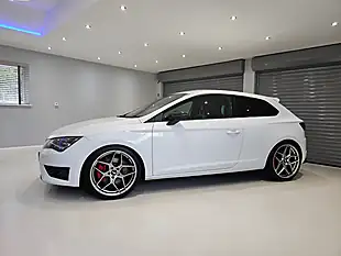 Used 2016 SEAT Leon Cupra White - Interior and Exterior details 7