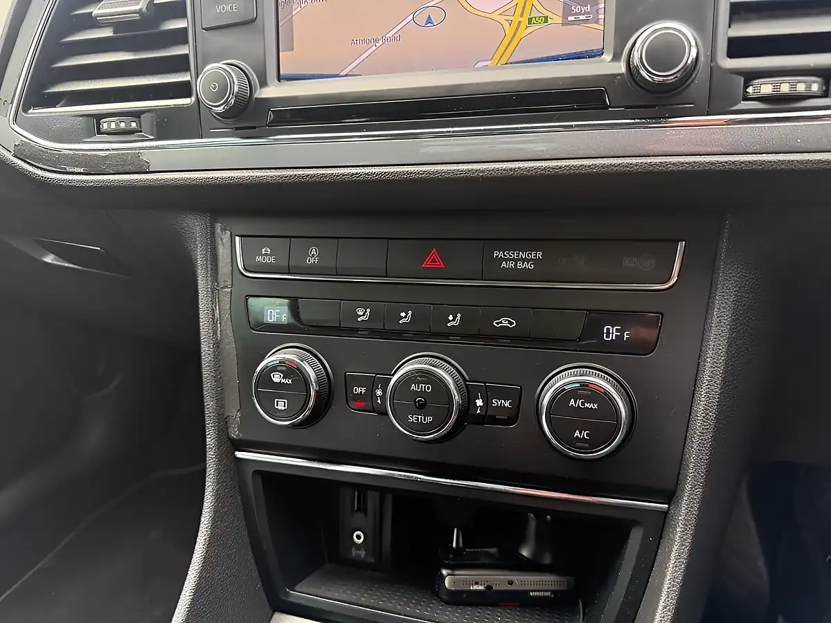 Used 2016 SEAT Leon Fr Grey - Interior and Exterior details 16