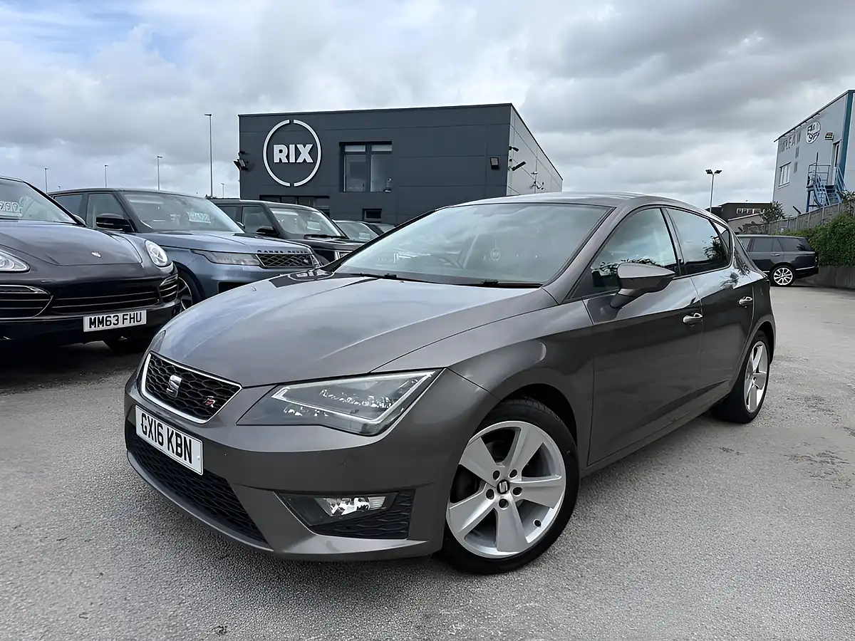 Used 2016 SEAT Leon Fr Grey - Interior and Exterior details 2