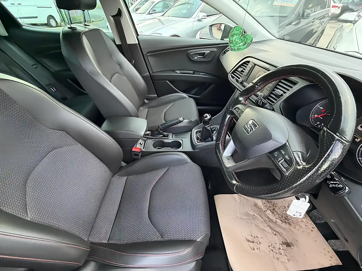 Used 2016 SEAT Leon Fr Grey - Interior and Exterior details 14