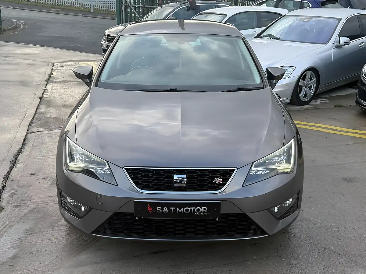 Used 2016 SEAT Leon Fr Grey - Interior and Exterior details 3