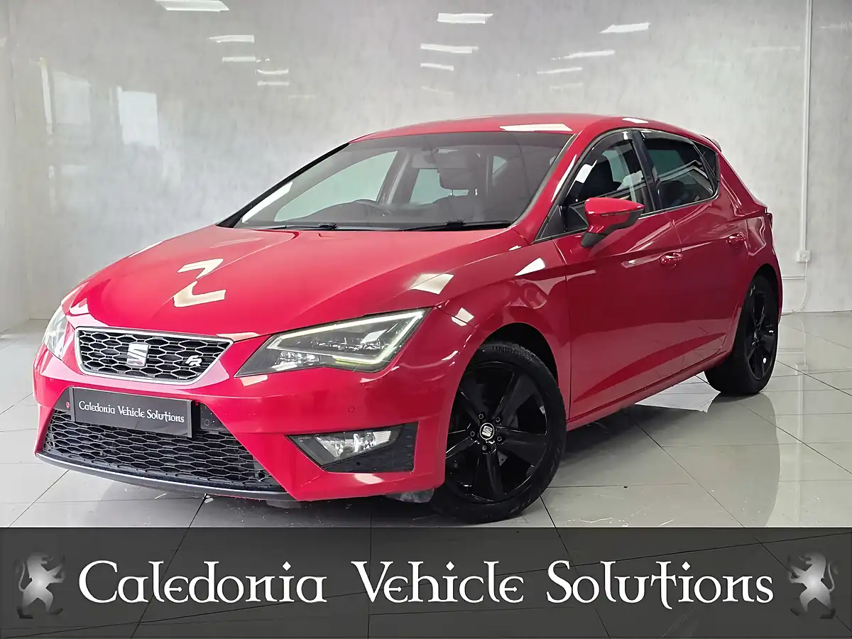 Used 2016 SEAT Leon Fr Red - Interior and Exterior details 2
