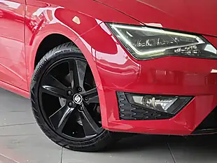Used 2016 SEAT Leon Fr Red - Interior and Exterior details 6