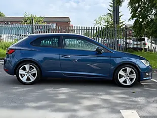 Used 2016 SEAT Leon Fr Sport Blue - Interior and Exterior details 8