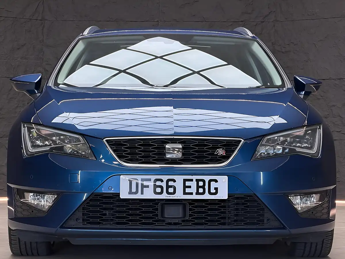 Used 2016 SEAT Leon Fr Sport Tourer Mediterranean Blue - Interior and Exterior details 8