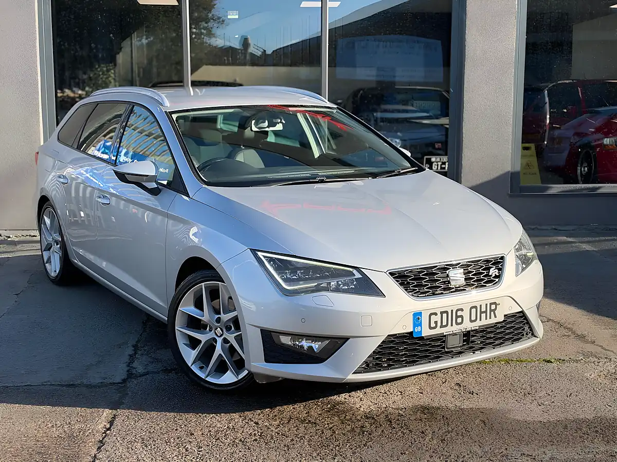 Used 2016 SEAT Leon Fr Sport Tourer Silver - Interior and Exterior details 5