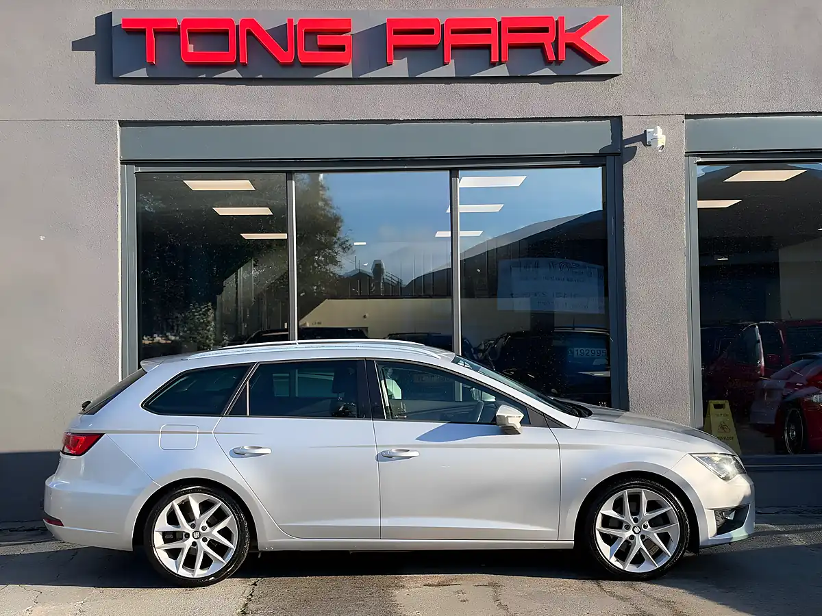 Used 2016 SEAT Leon Fr Sport Tourer Silver - Interior and Exterior details 8