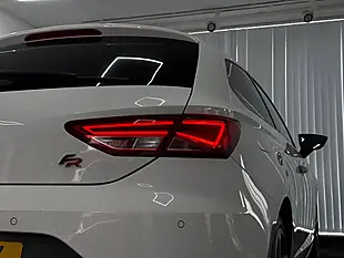 Used 2016 SEAT Leon Fr Sport White - Interior and Exterior details 10